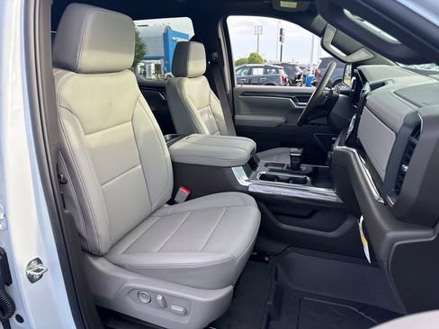 New 2026 Chevrolet Silverado 1500 LTZ w/ LTZ Premium Texas Edition AWD/4WD image 12