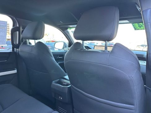 Used 2024 Toyota Tacoma TRD Off-Road image 17