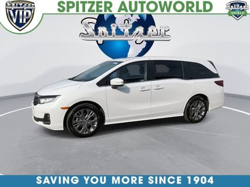 New 2025 Honda Odyssey Touring image 4