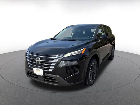 Used 2025 Nissan Rogue SV FWD image 7