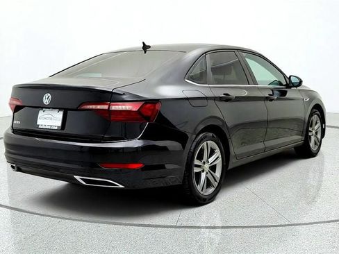 Used 2021 Volkswagen Jetta R-Line w/ R-Line Cold Weather Package FWD image 5