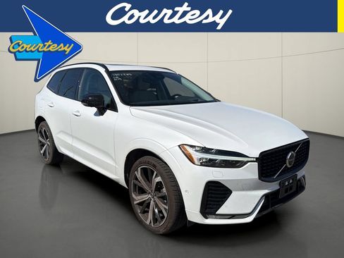 Used 2023 Volvo XC60 B5 Ultimate w/ Climate Package AWD/4WD image 1