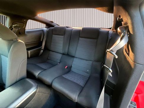 Used 2009 Ford Mustang GT image 26