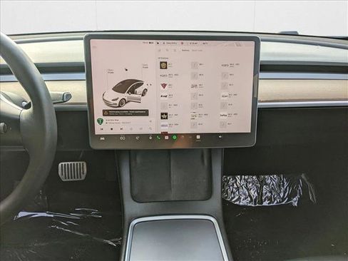 Used 2022 Tesla Model 3 Long Range image 12