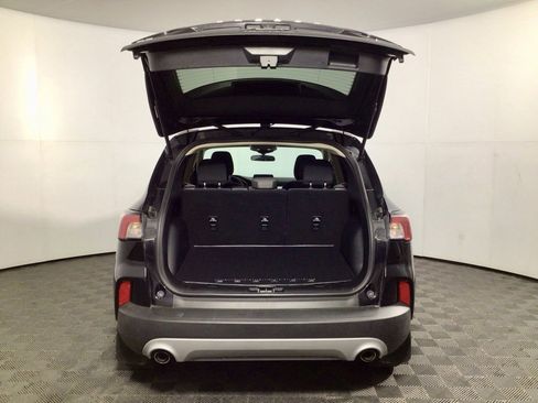 Used 2020 Ford Escape SE Sport image 12