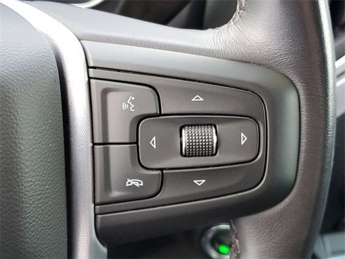 Used 2022 GMC Sierra 1500 Elevation image 12