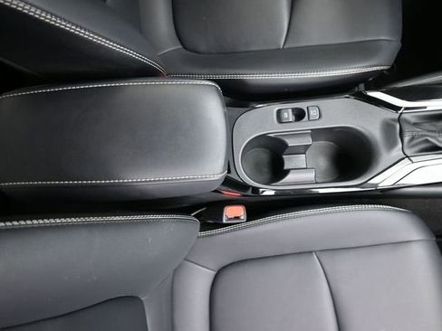 Used 2024 Toyota Corolla XLE image 37