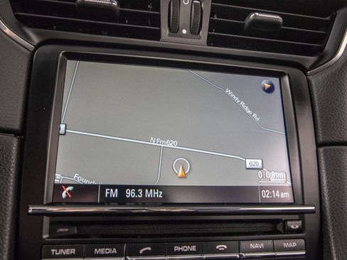 Used 2015 Porsche 911 Carrera image 19