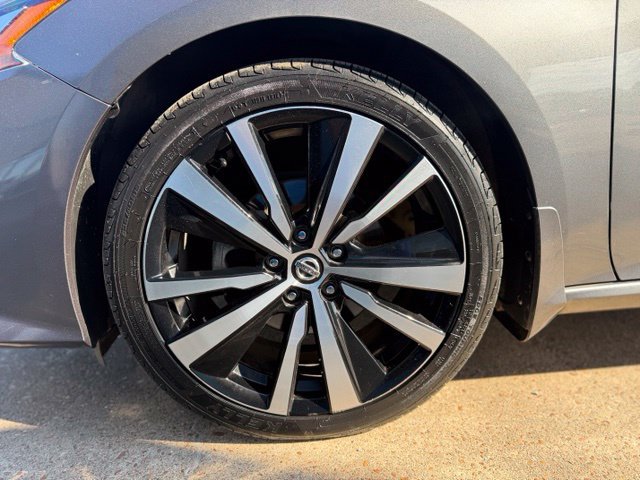 Used 2022 Nissan Altima 2.0 SR FWD image 5