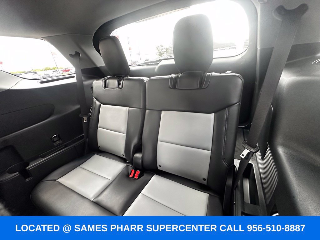 Used 2023 Ford Explorer XLT w/ Equipment Group 202A RWD image 23