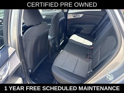 Used 2022 Kia Forte LXS w/ LXS Technology Package FWD image 16