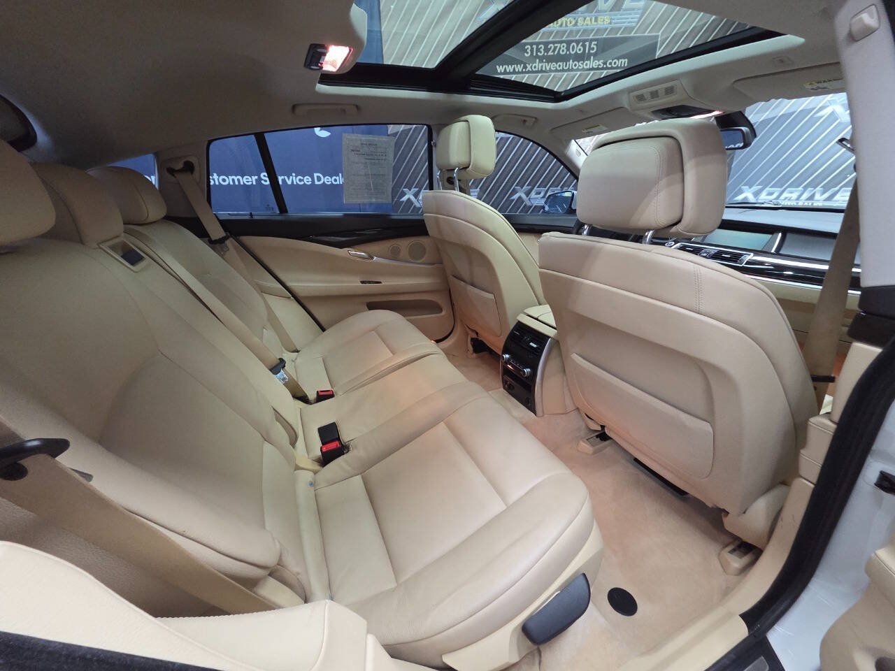 Used 2011 BMW 535i Gran Turismo RWD image 29