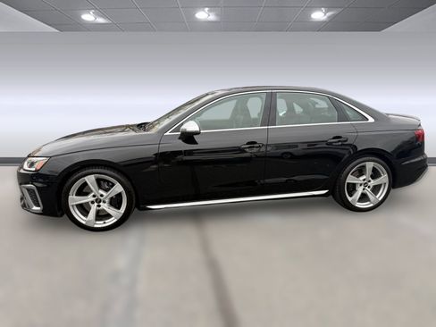 Used 2021 Audi S4 Premium Plus w/ Premium Plus Package image 2