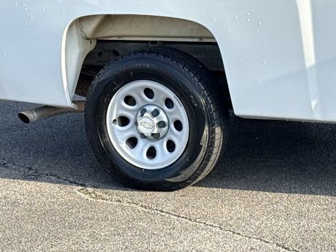 Used 2009 Chevrolet Silverado 1500 W/T RWD image 5