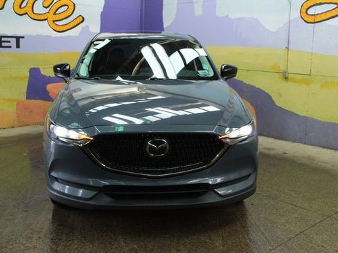 Used 2021 MAZDA CX-5 Touring image 3