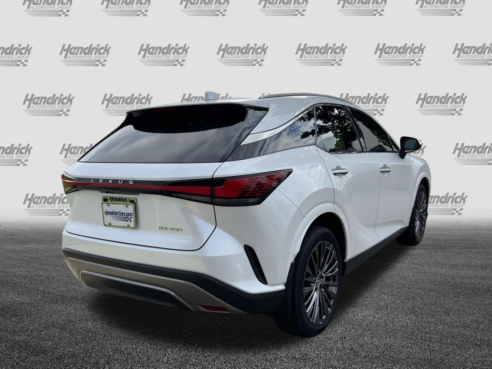 Used 2023 Lexus RX 350 FWD w/ Accessory Package image 9