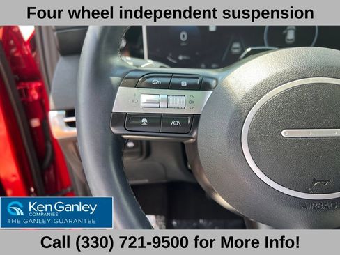 Used 2025 Hyundai Tucson Limited AWD/4WD image 30