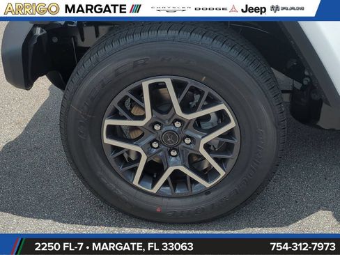 New 2026 Jeep Wrangler Unlimited Sahara AWD/4WD image 11