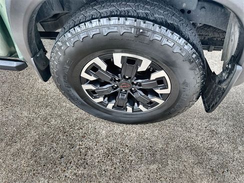 Used 2024 Nissan Frontier Pro-X w/ Pro Convenience Package image 12