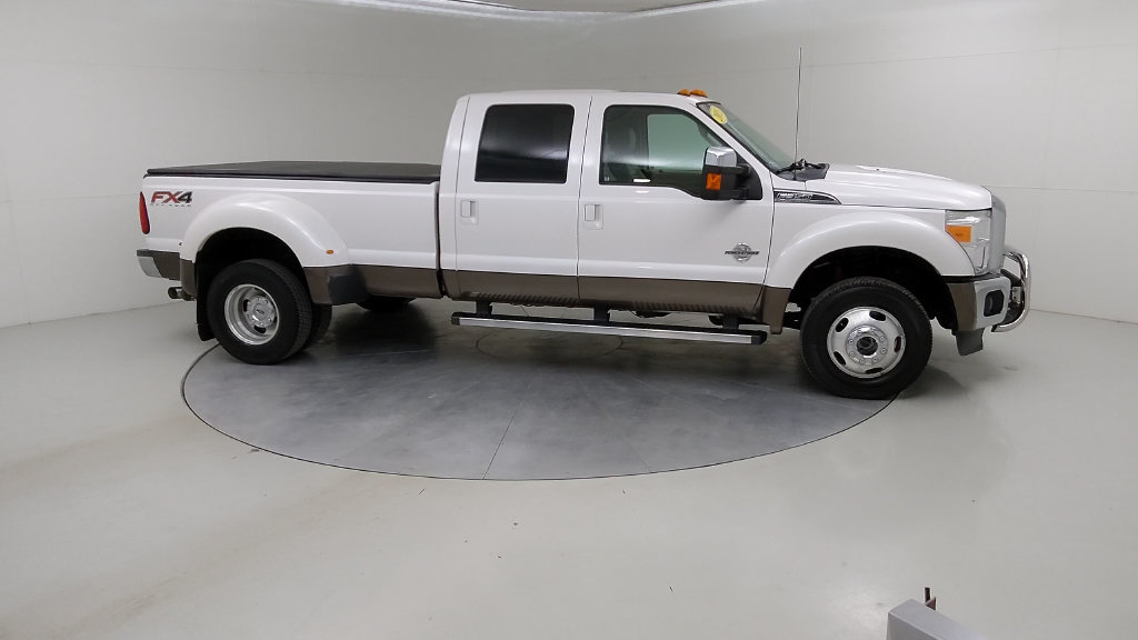 Used 2015 Ford F350 Lariat w/ Lariat Ultimate Package AWD/4WD image 12