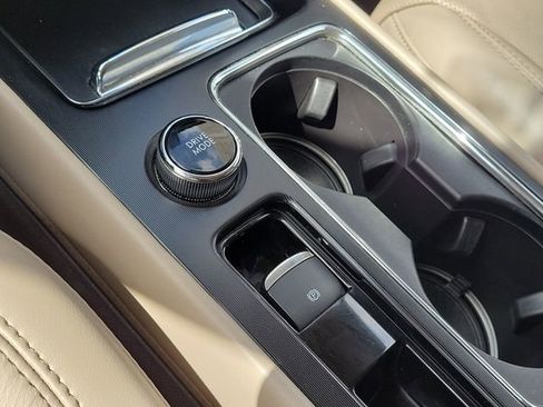 Certified 2020 Lincoln Corsair Reserve w/ Equipment Group 201A image 28