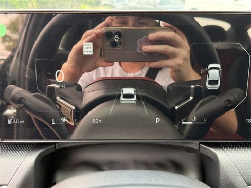 New 2025 Kia K4 GT-Line Turbo image 32