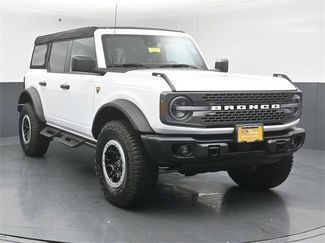 Certified 2023 Ford Bronco Badlands w/ Sasquatch Package video 1