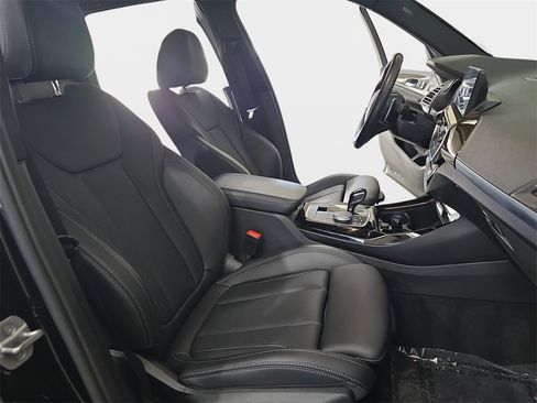 Used 2022 BMW X3 xDrive30i image 12