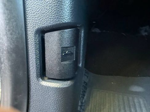 Used 2025 Ford F250 Lariat w/ FX4 Off-Road Package AWD/4WD image 84