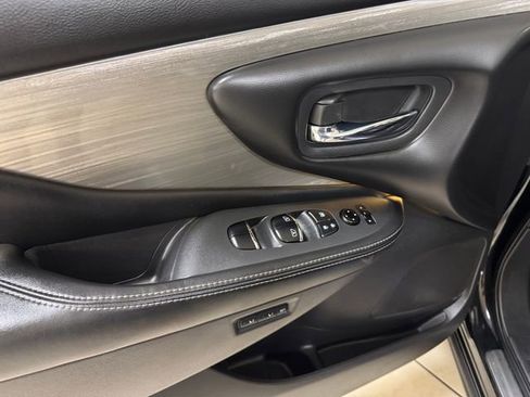 Used 2017 Nissan Murano Platinum w/ Platinum Technology Package image 7