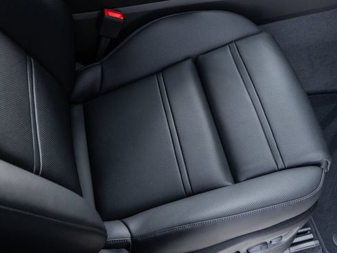 Certified 2026 Porsche Cayenne Coupe AWD/4WD image 41