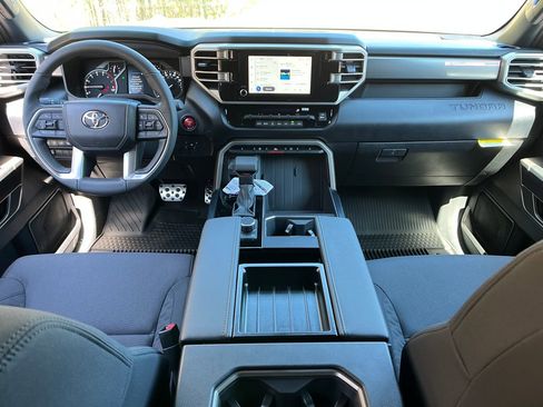 New 2026 Toyota Tundra SR5 w/ TRD Off-Road Package AWD/4WD image 13