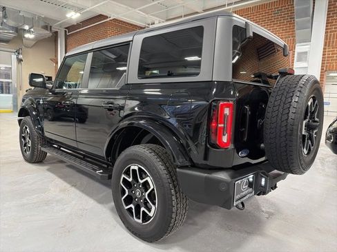 Used 2022 Ford Bronco Outer Banks image 5