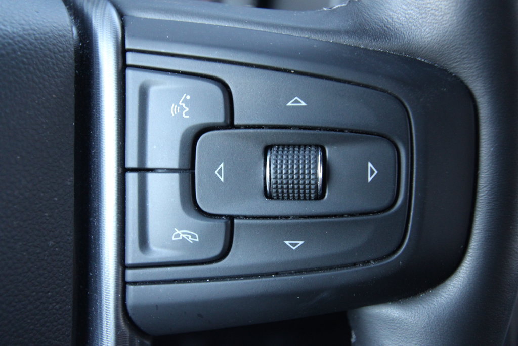 Used 2024 GMC Yukon XL Denali Ultimate AWD/4WD image 25