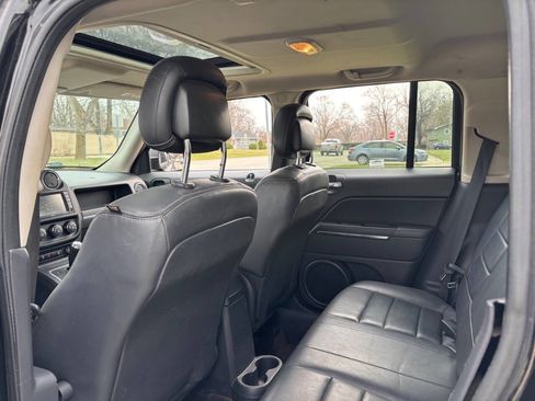 Used 2014 Jeep Patriot Limited w/ Sun/Sound Group image 12