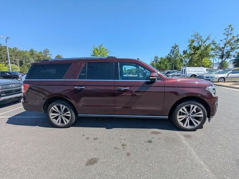 Used 2021 Ford Expedition Max Limited RWD image 2