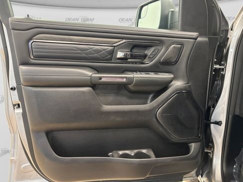 Used 2025 RAM 1500 Limited w/ Bed Utility Group AWD/4WD image 13