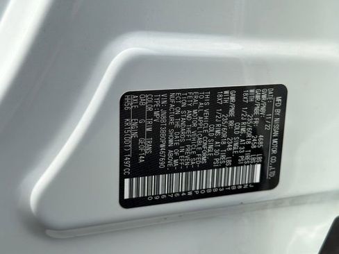 Used 2023 Nissan Rogue SV AWD/4WD image 32