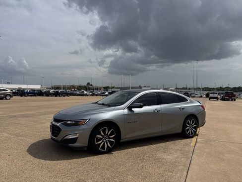Used 2024 Chevrolet Malibu RS FWD image 10