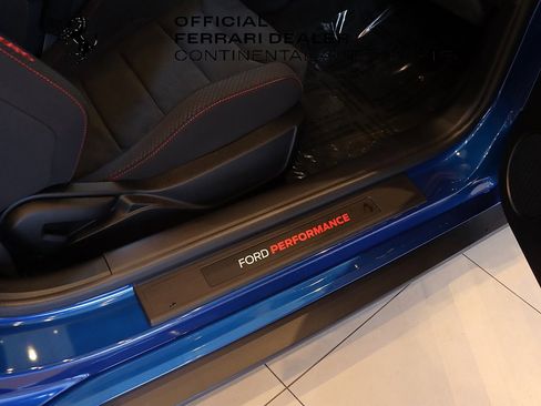 Used 2017 Ford Mustang Shelby GT350R w/ GT350R Equipment Group 920A image 57