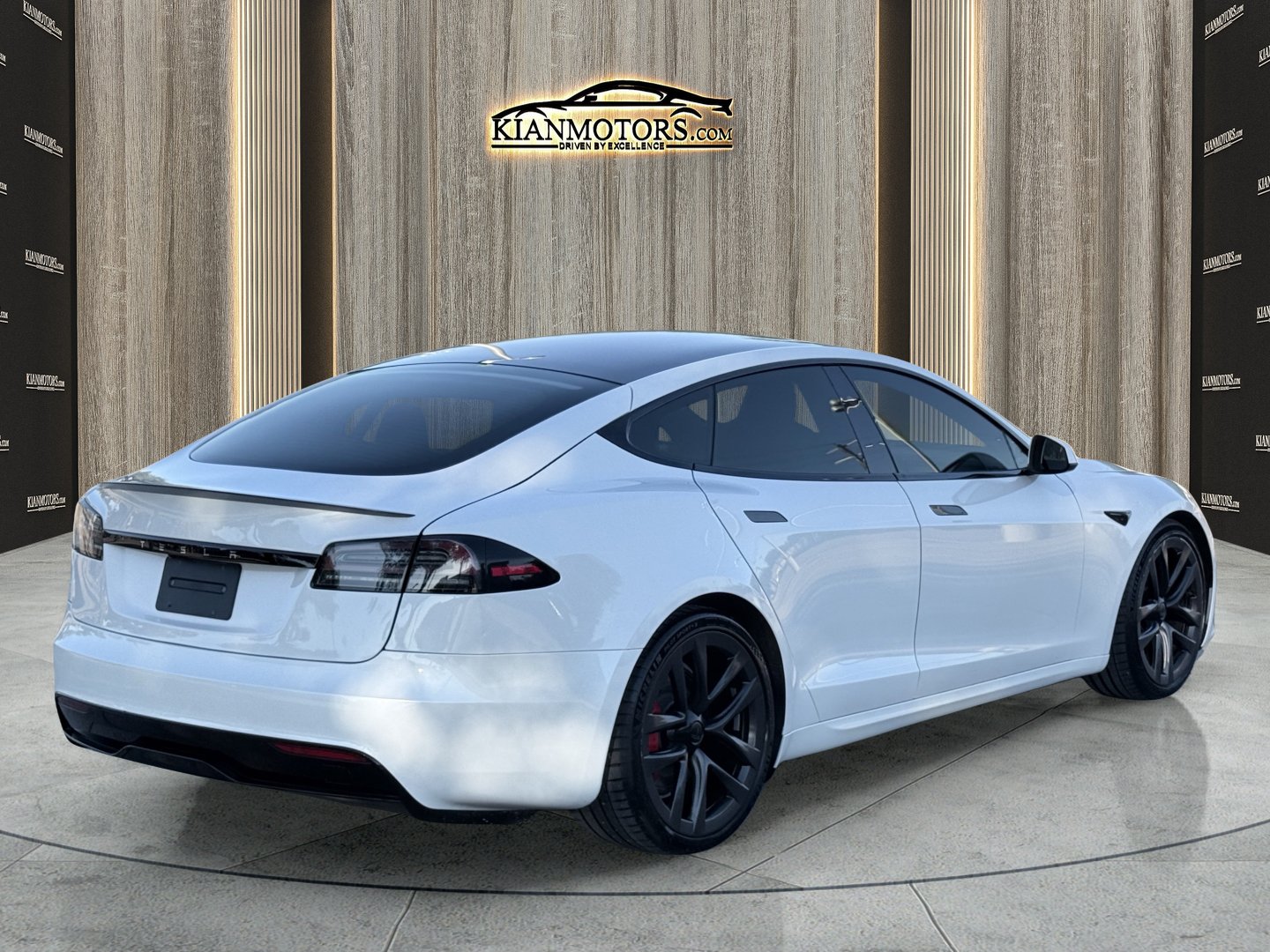 Used 2023 Tesla Model S Plaid AWD/4WD image 10
