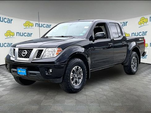 Used 2018 Nissan Frontier PRO-4X image 3
