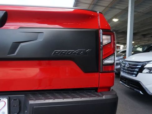 Used 2024 Nissan Titan PRO-4X w/ Pro-4x Convenience Package AWD/4WD image 85
