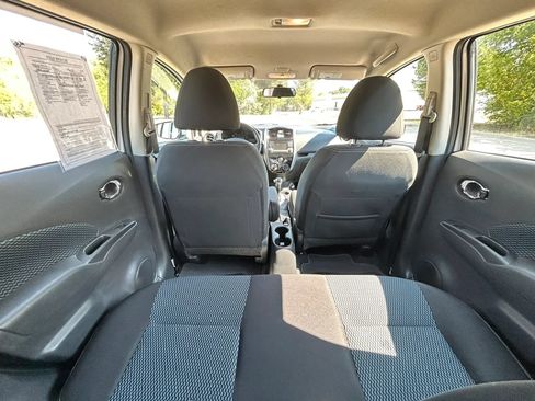 Used 2018 Nissan Versa Note SV FWD image 14