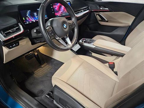 Certified 2025 BMW X1 xDrive28i w/ Convenience Package image 10