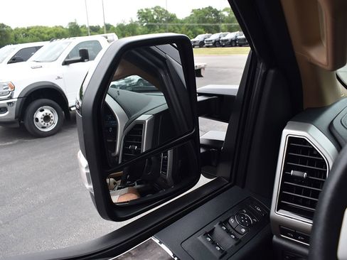 Certified 2022 Ford F250 Lariat w/ Lariat Ultimate Package AWD/4WD image 35
