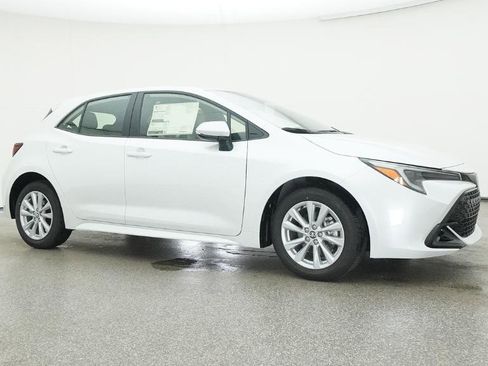 New 2025 Toyota Corolla SE image 98