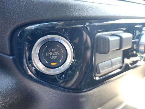 New 2026 GMC Sierra 2500 SLT w/ SLT Premium Package image 16