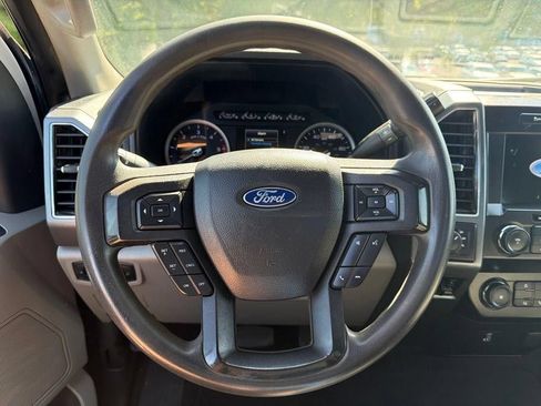 Used 2022 Ford F450 XLT AWD/4WD image 42