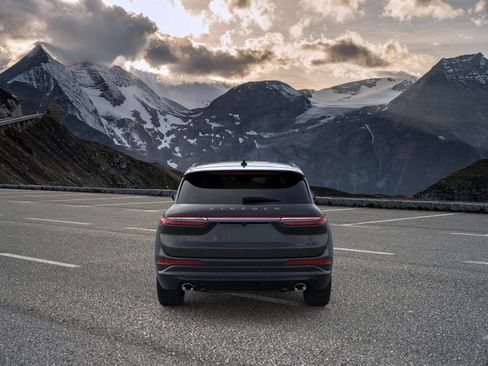 New 2026 Lincoln Corsair Premiere image 5